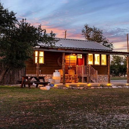 Rockin' R - Rustic Star Cabin Φρέντερικσμπεργκ Εξωτερικό φωτογραφία