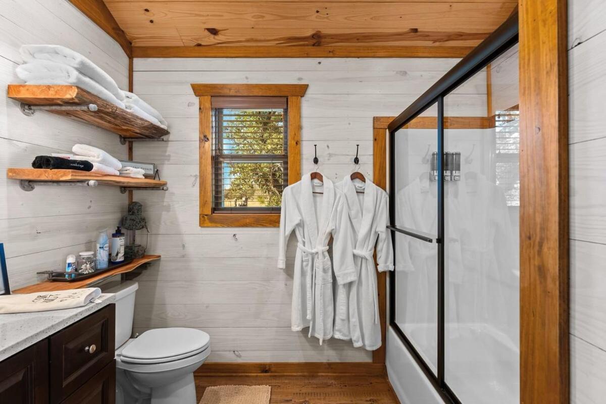 Rockin' R - Rustic Star Cabin Φρέντερικσμπεργκ Εξωτερικό φωτογραφία